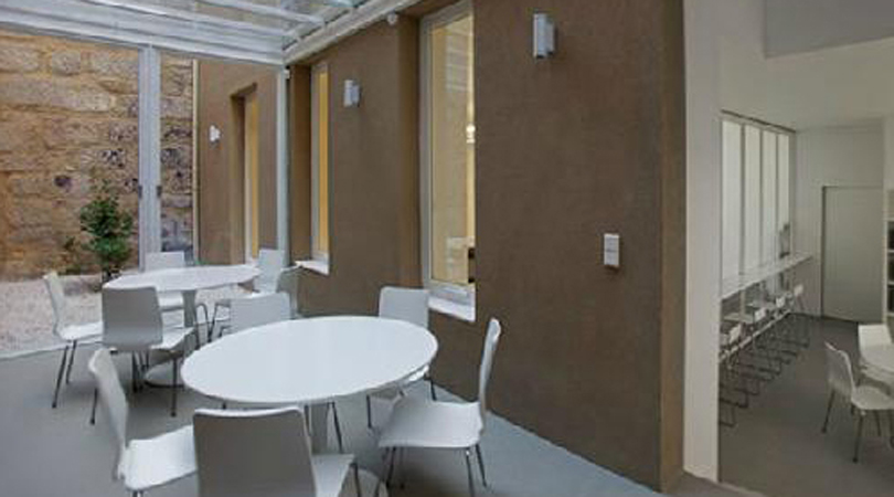 'atelier des createurs', reconversão de edifício de 1902 e instalação de confecção artesanal | Premis FAD 2010 | Interiorismo